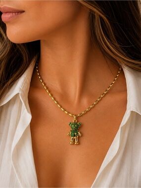 Gold and Green Bear Pendant Necklace fine steel 316L